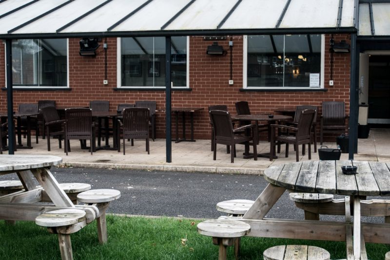 wilton arms pub in radcliffe beer garden