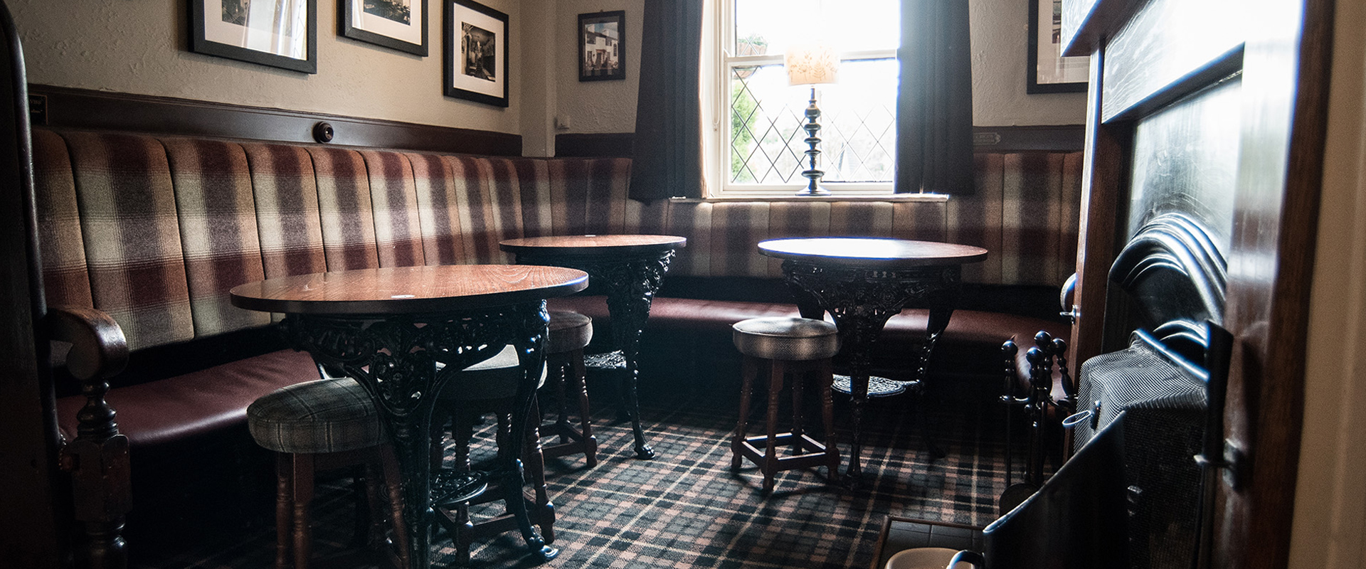 black dog pub belmont inside seating area