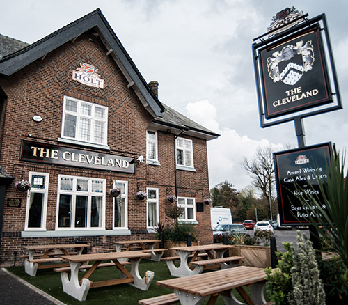 the cleveland pub crumpsall