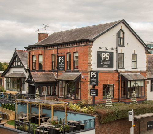 platform 5 pub in cheadle hulme exterior