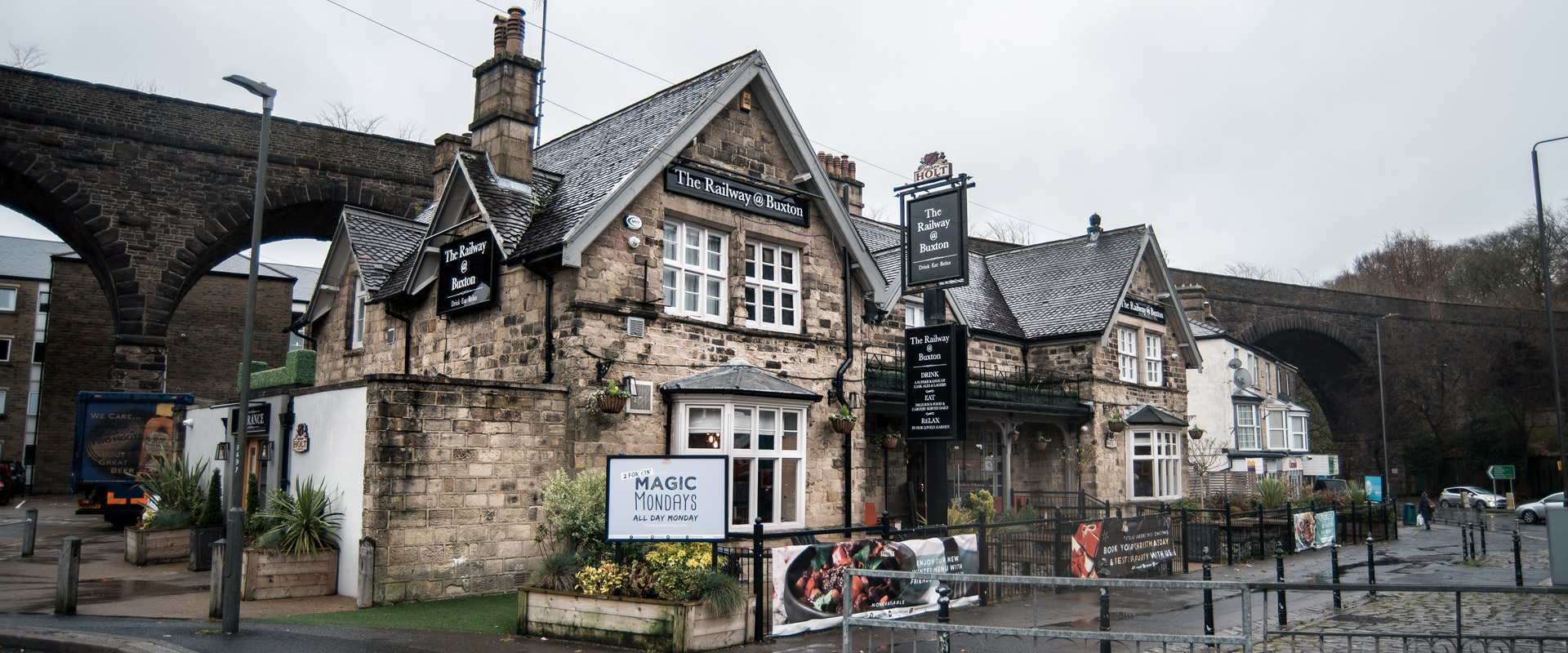 the railway pub in buxton