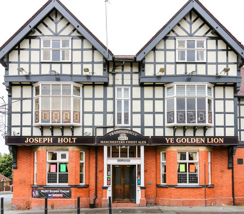 ye golden lion blackley pub