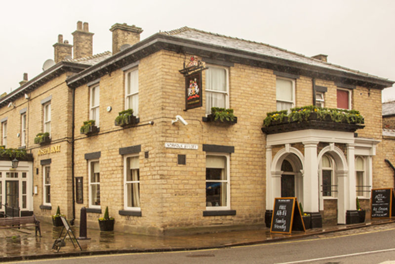 norfolk arms pub in glossop