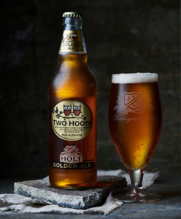 Two Hoots Bottle champion ale glass