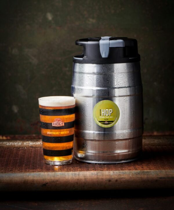northern Hop Pale Ale 5l mini keg with manchester bee glass